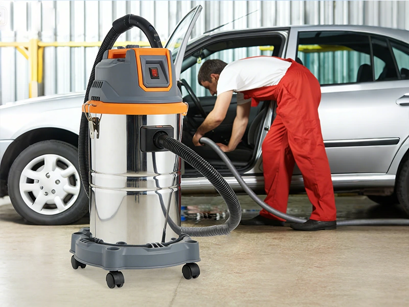 Filtración avanzada y alta succión para una limpieza integral del interior del automóvil